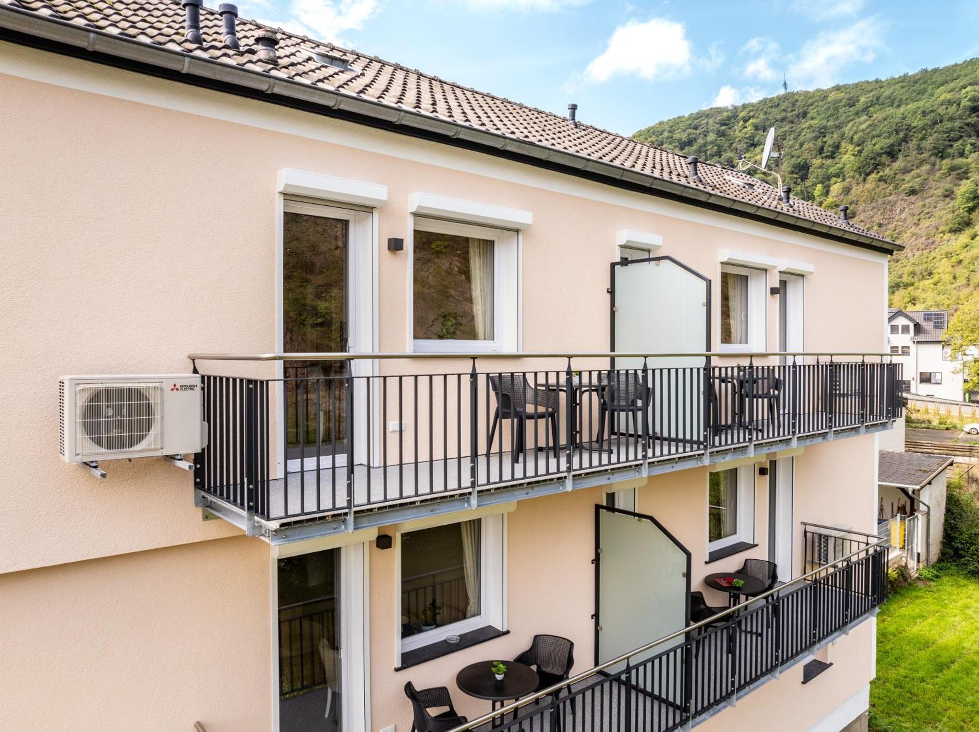 Hotel Lang Altenahr Exterior foto